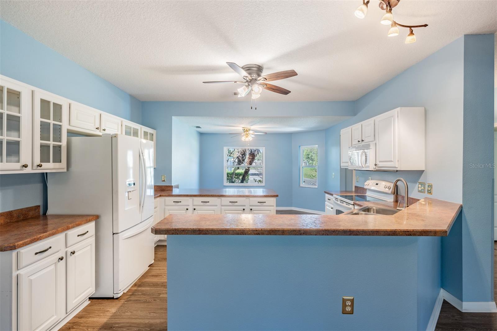 10237 COLLAR DR