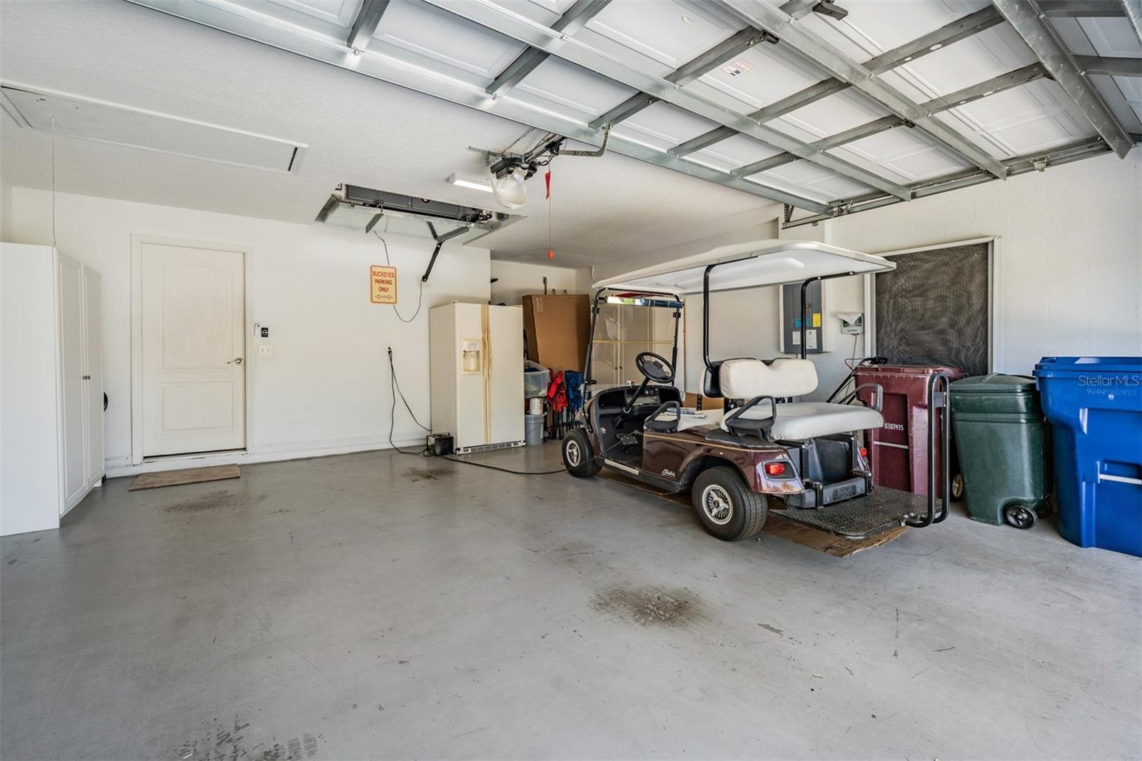 10216 MOSHIE LN