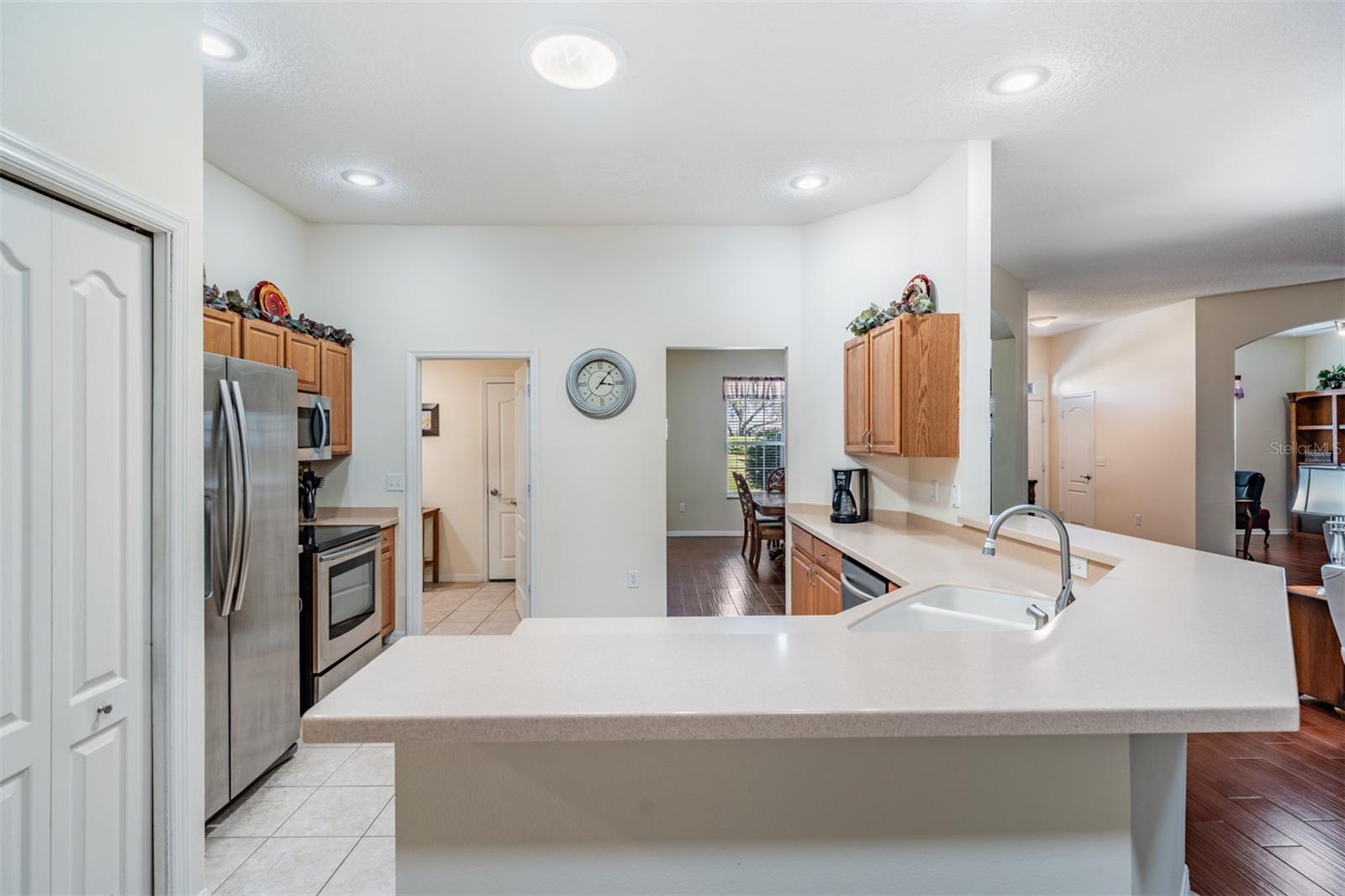 10216 MOSHIE LN