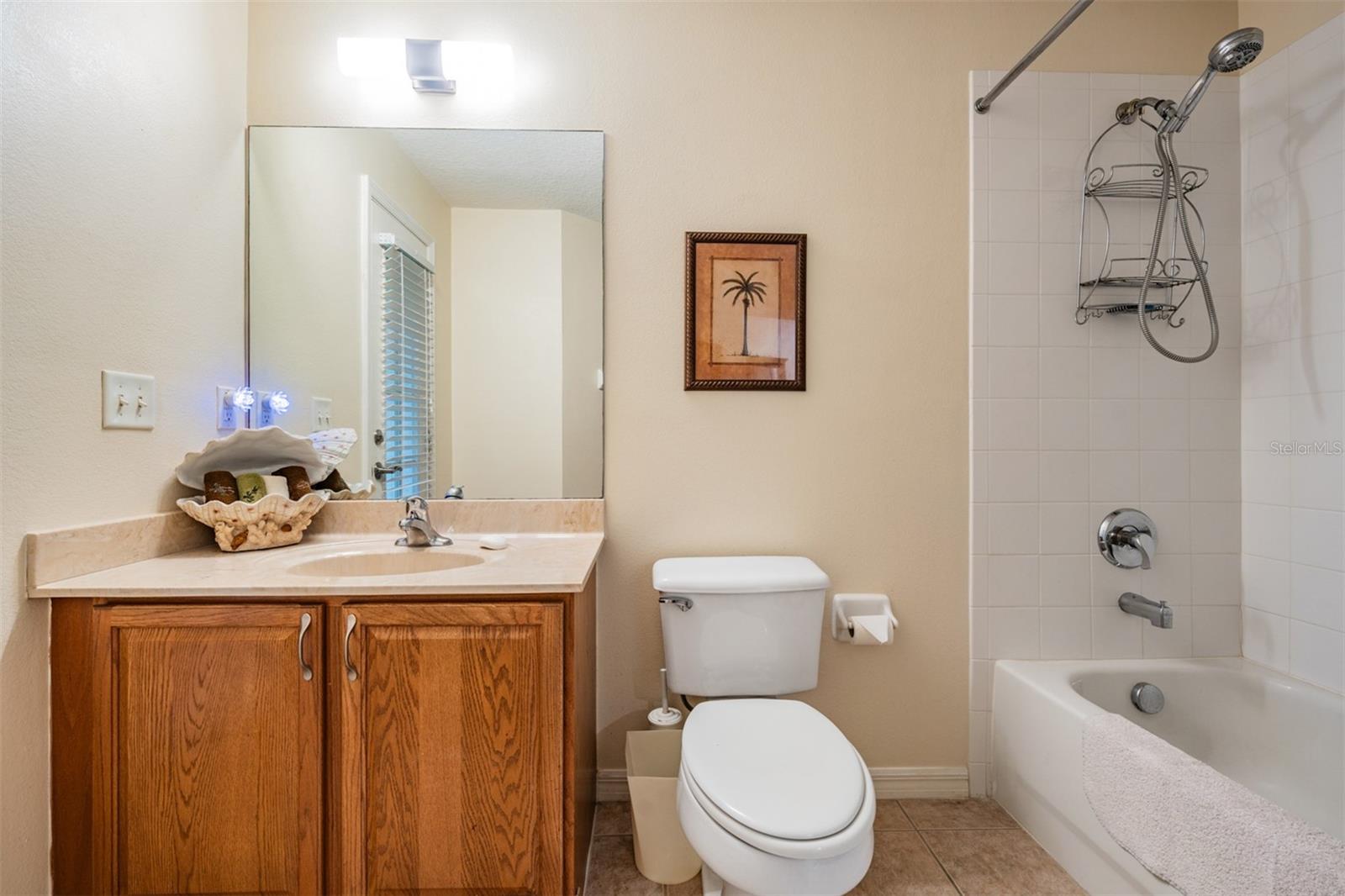 10216 MOSHIE LN