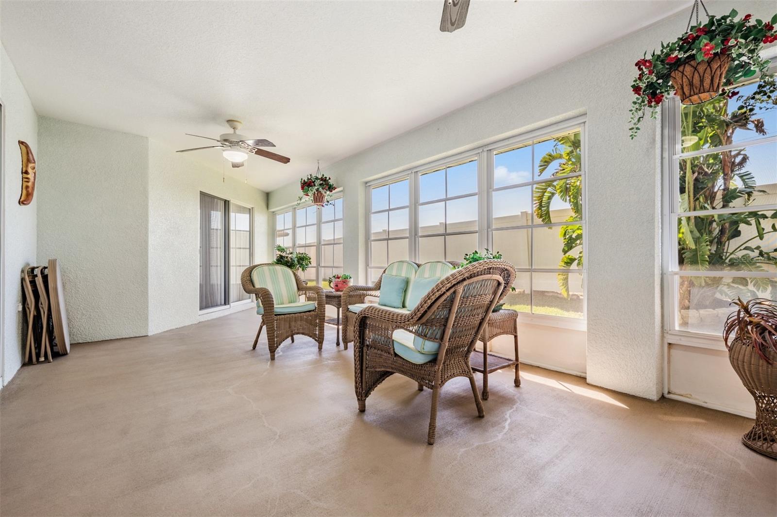 10216 MOSHIE LN