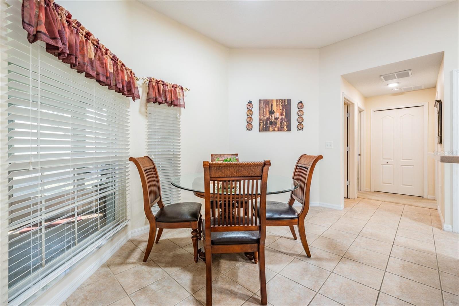 10216 MOSHIE LN