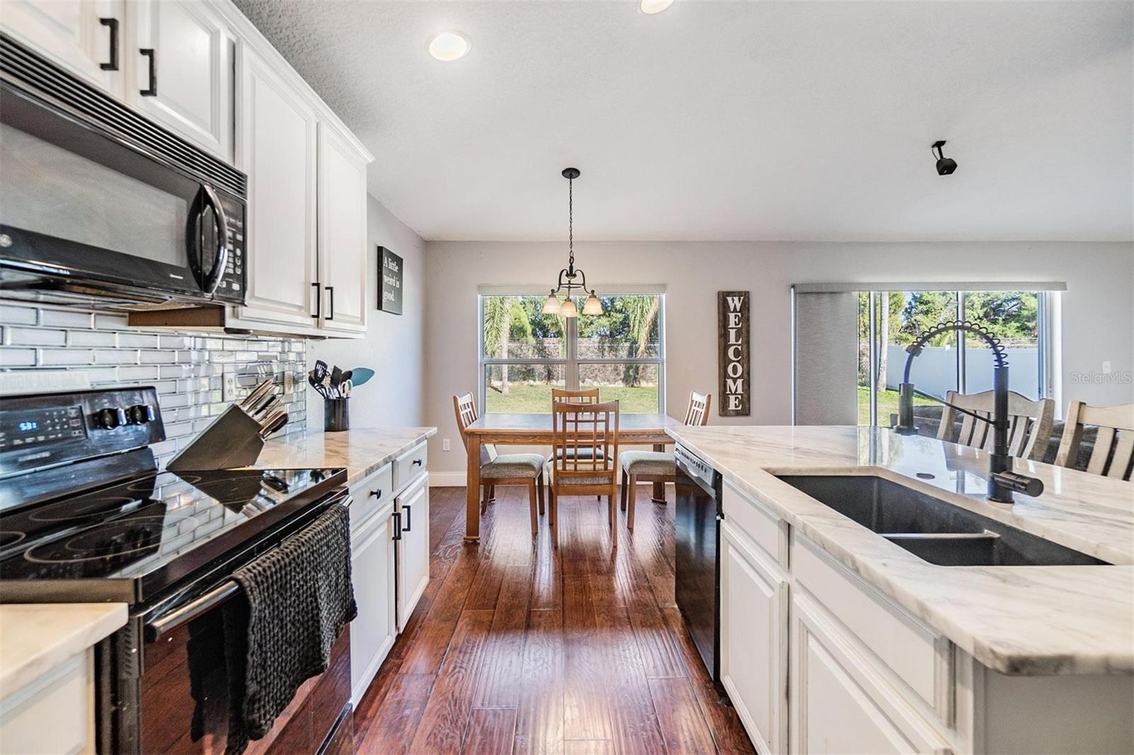 6044 SWEET WILLIAM TER