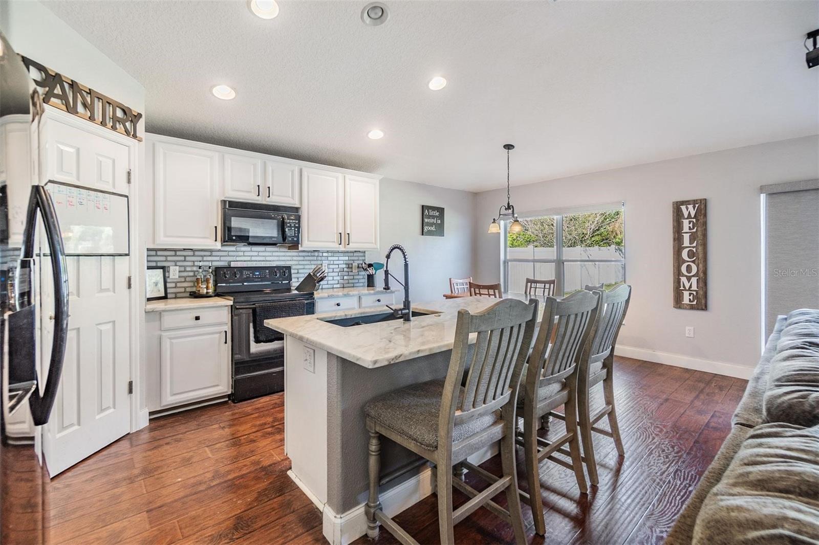 6044 SWEET WILLIAM TER