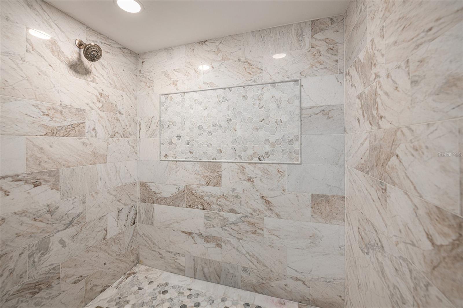 3301 BAYSHORE BLVD #1601E