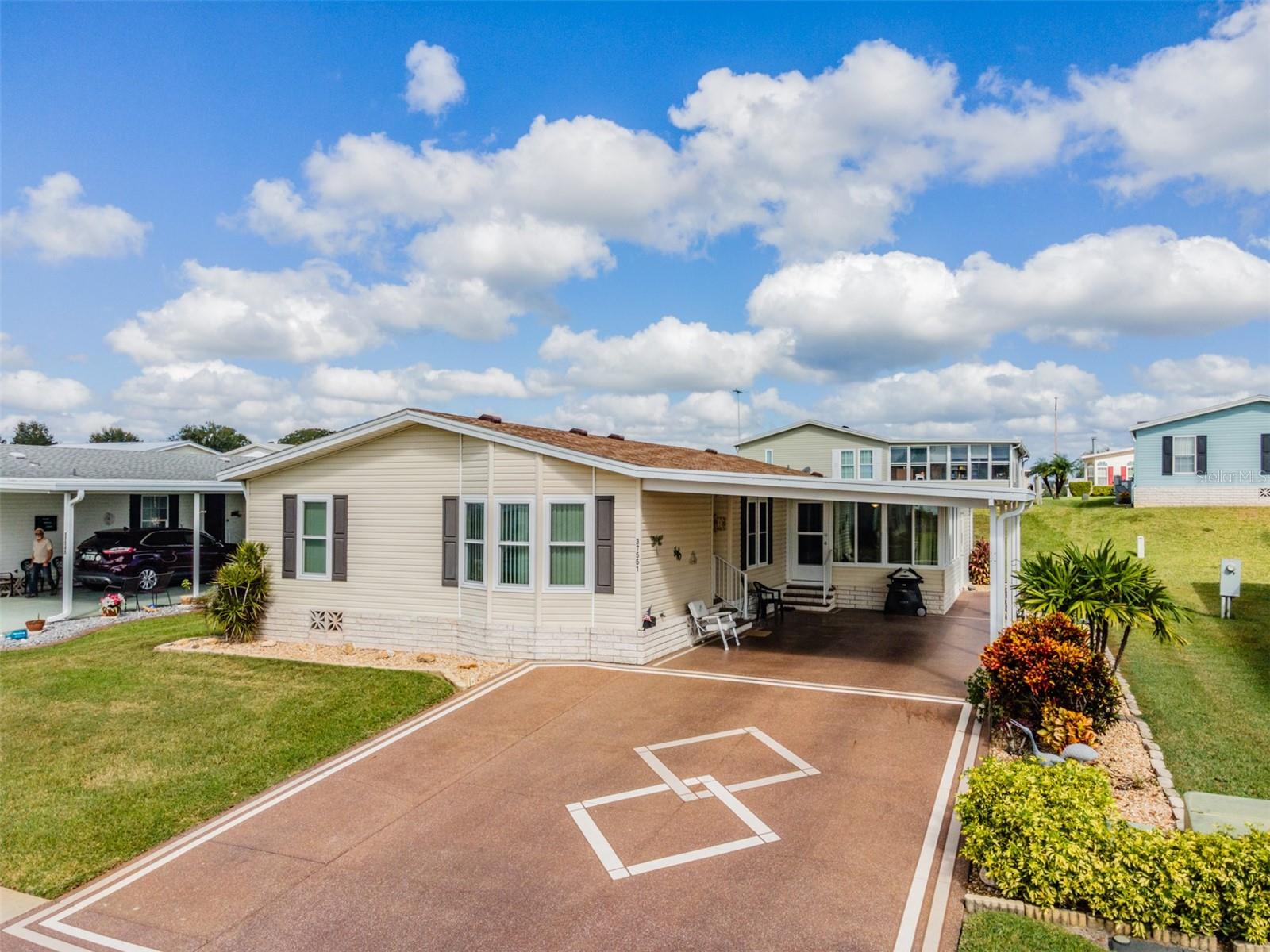 37551 LILLY BEA AVE