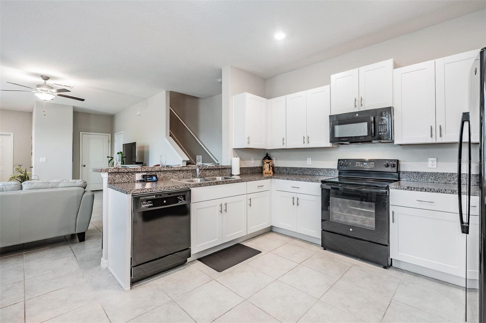 4550 GLOBE THISTLE DR