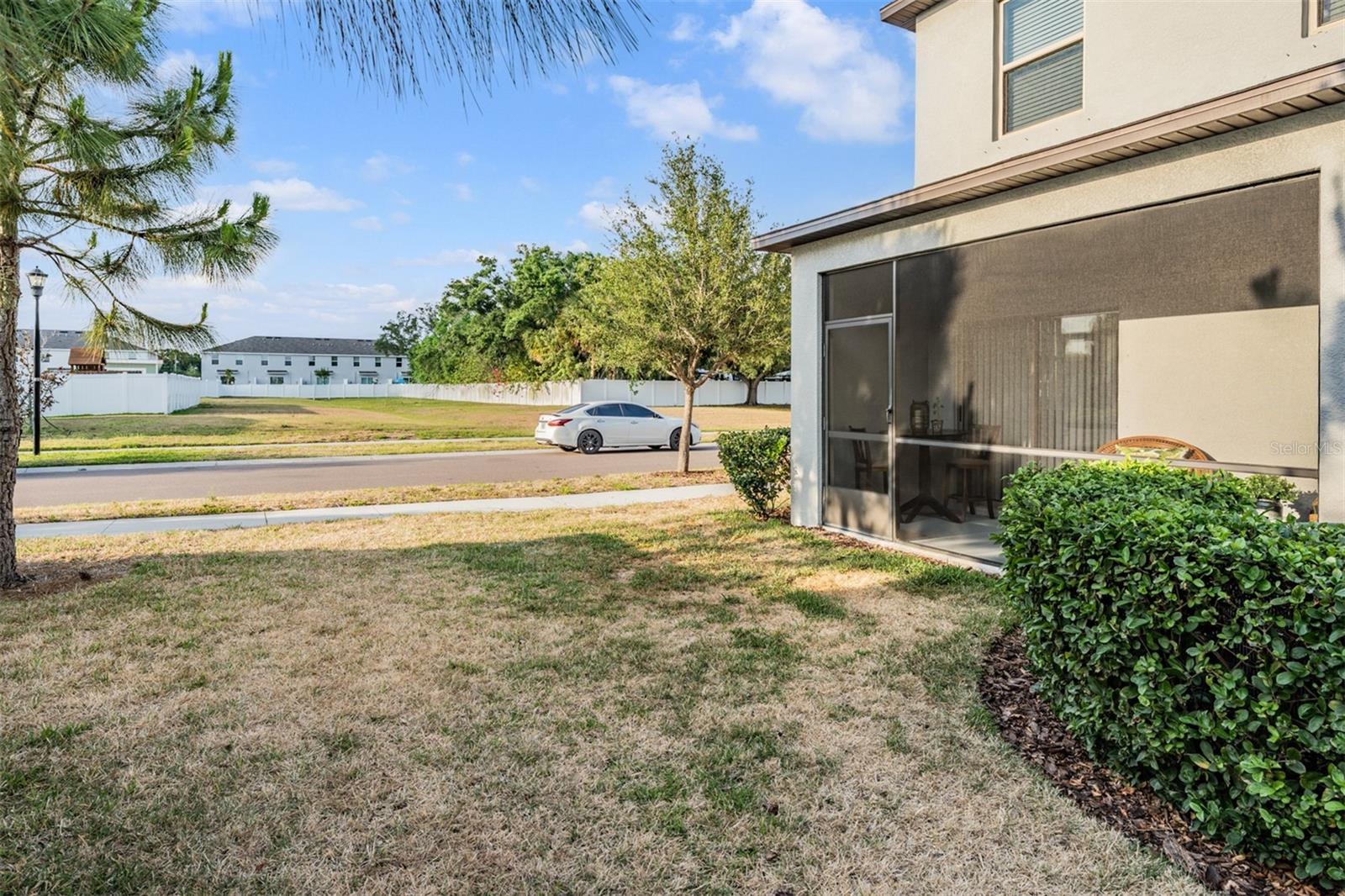 4550 GLOBE THISTLE DR