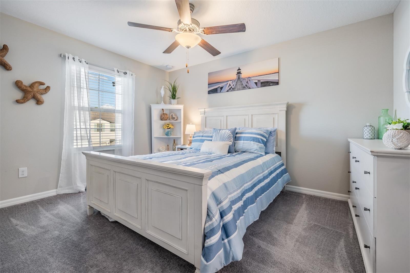 4550 GLOBE THISTLE DR