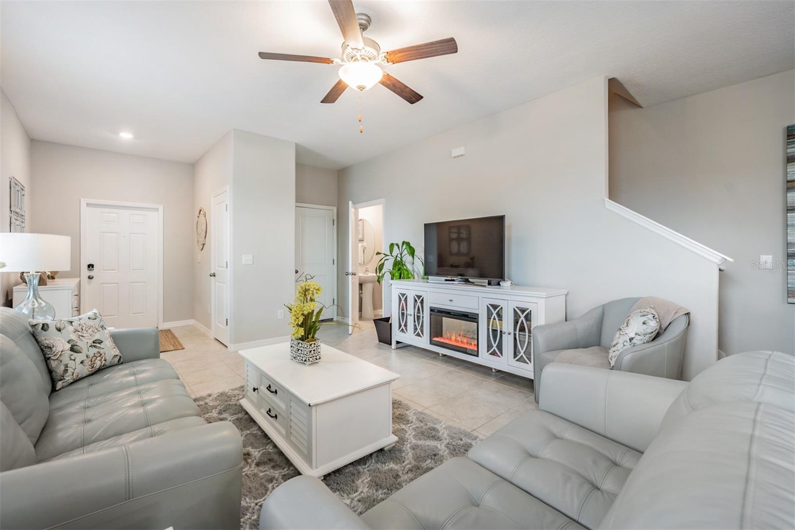 4550 GLOBE THISTLE DR