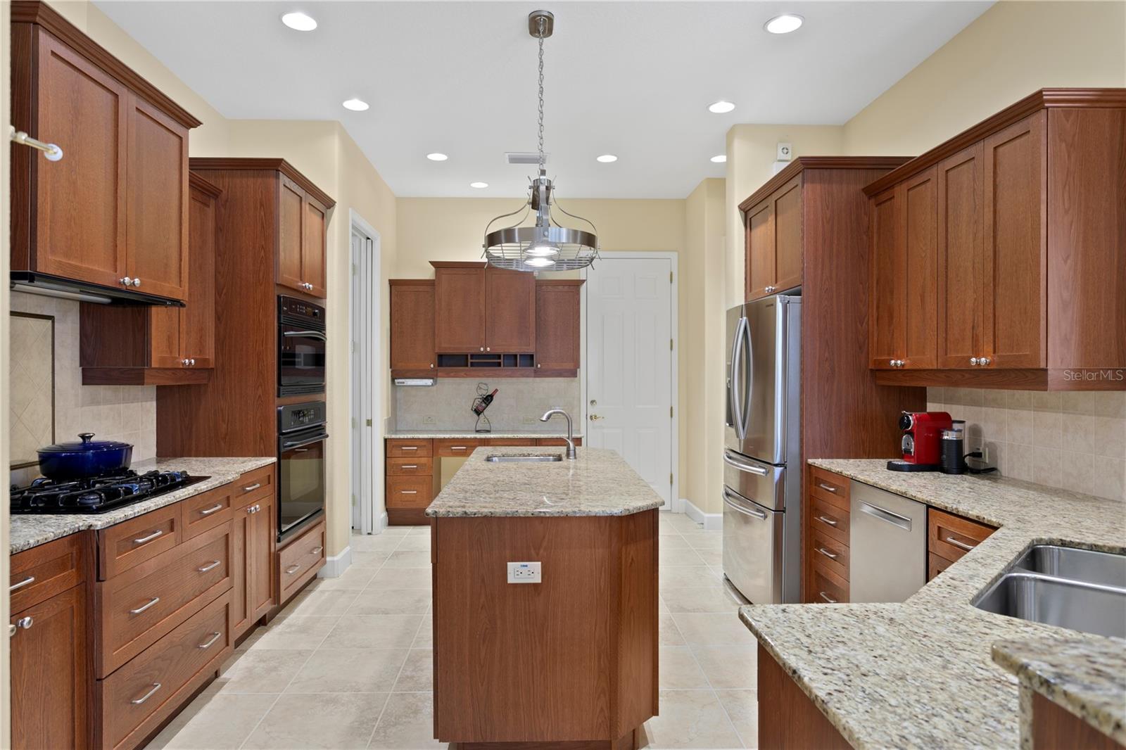19830 STRATHMORE PL