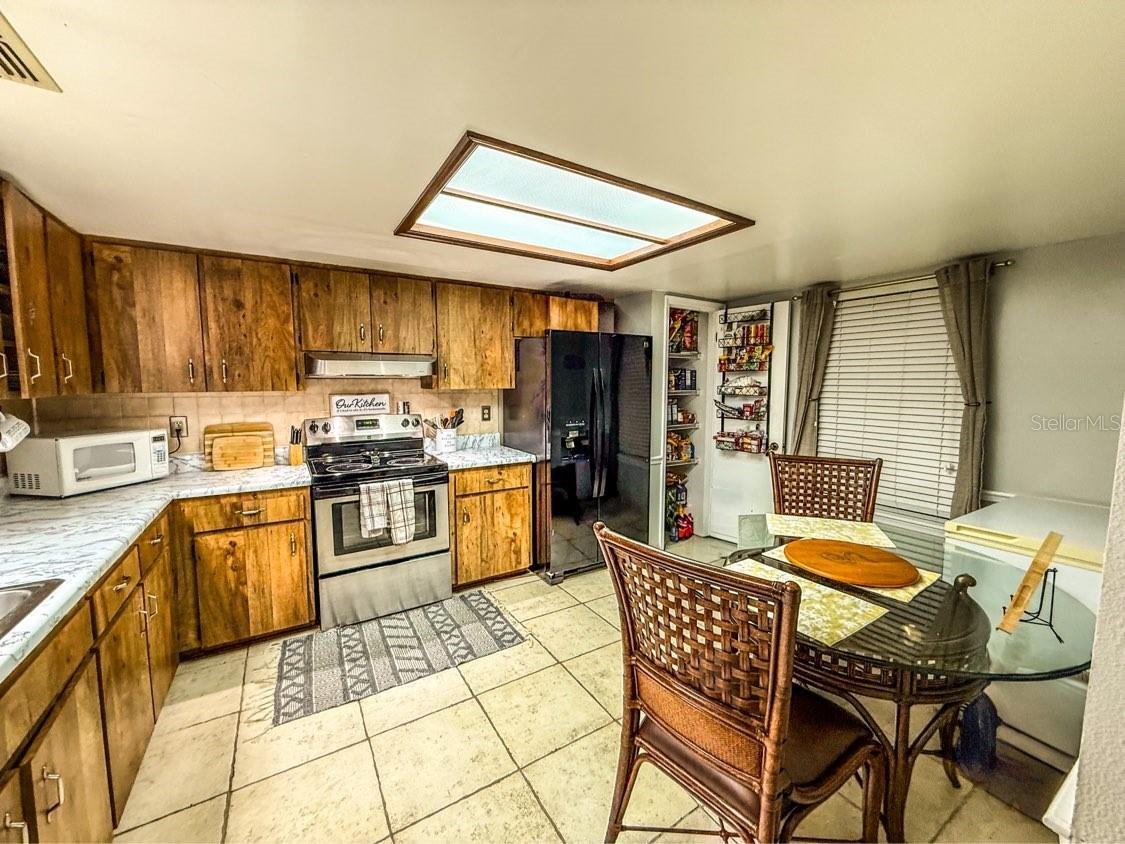 35058 WHISPERING OAKS BLVD