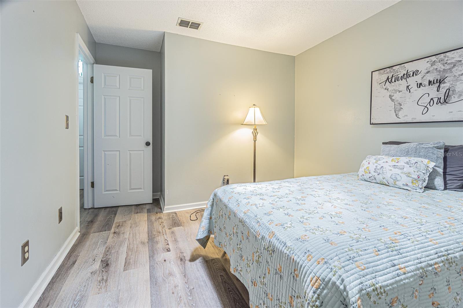 35058 WHISPERING OAKS BLVD