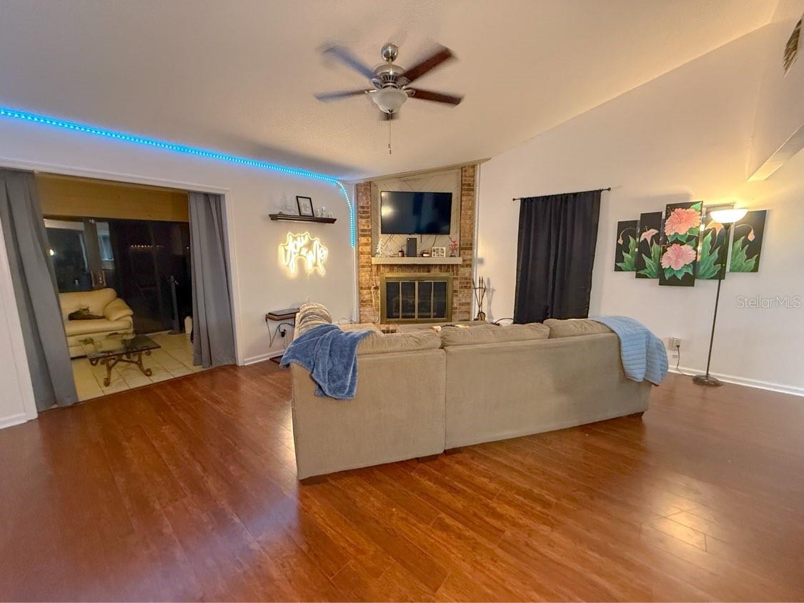 35058 WHISPERING OAKS BLVD