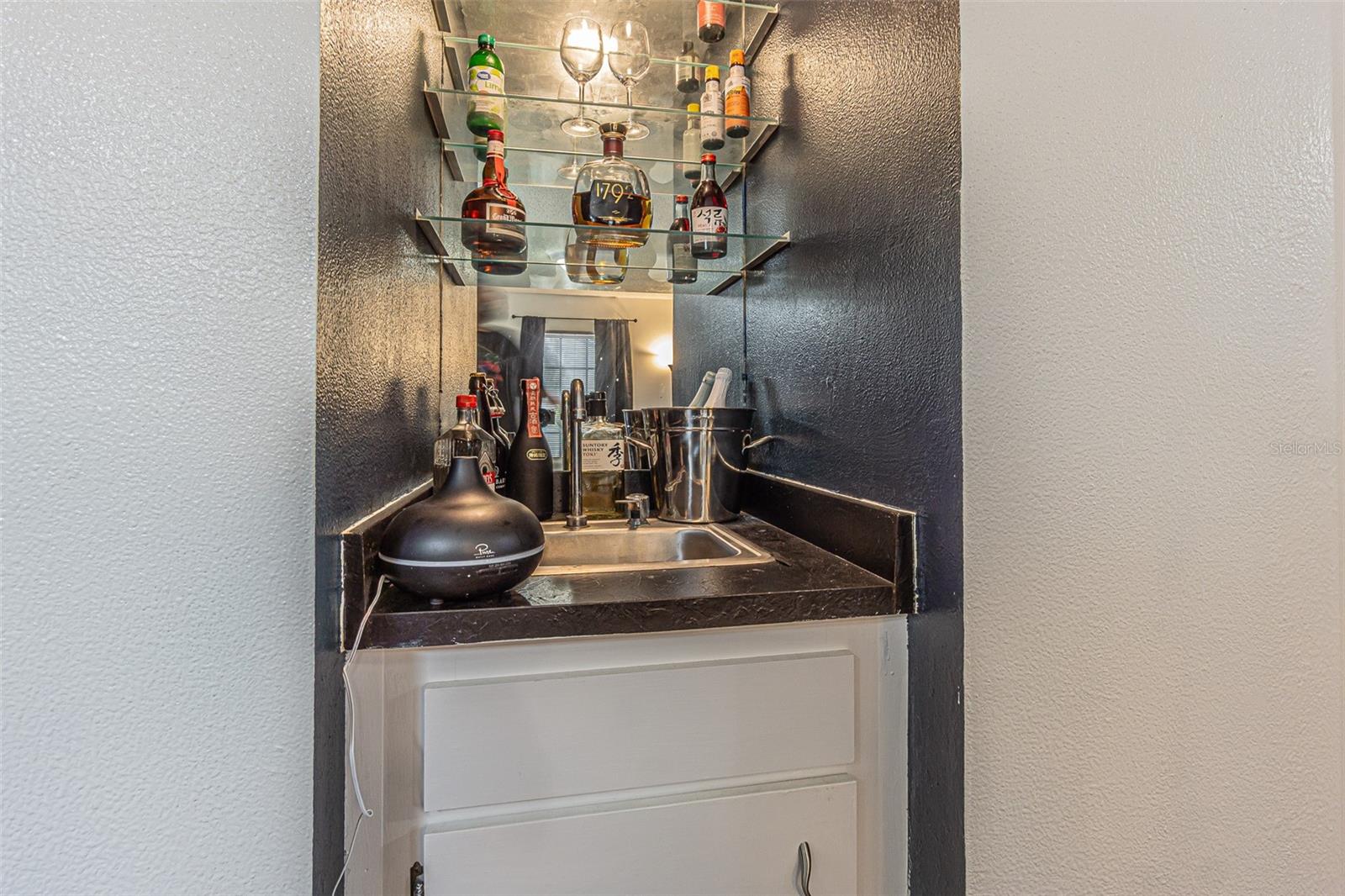 35058 WHISPERING OAKS BLVD