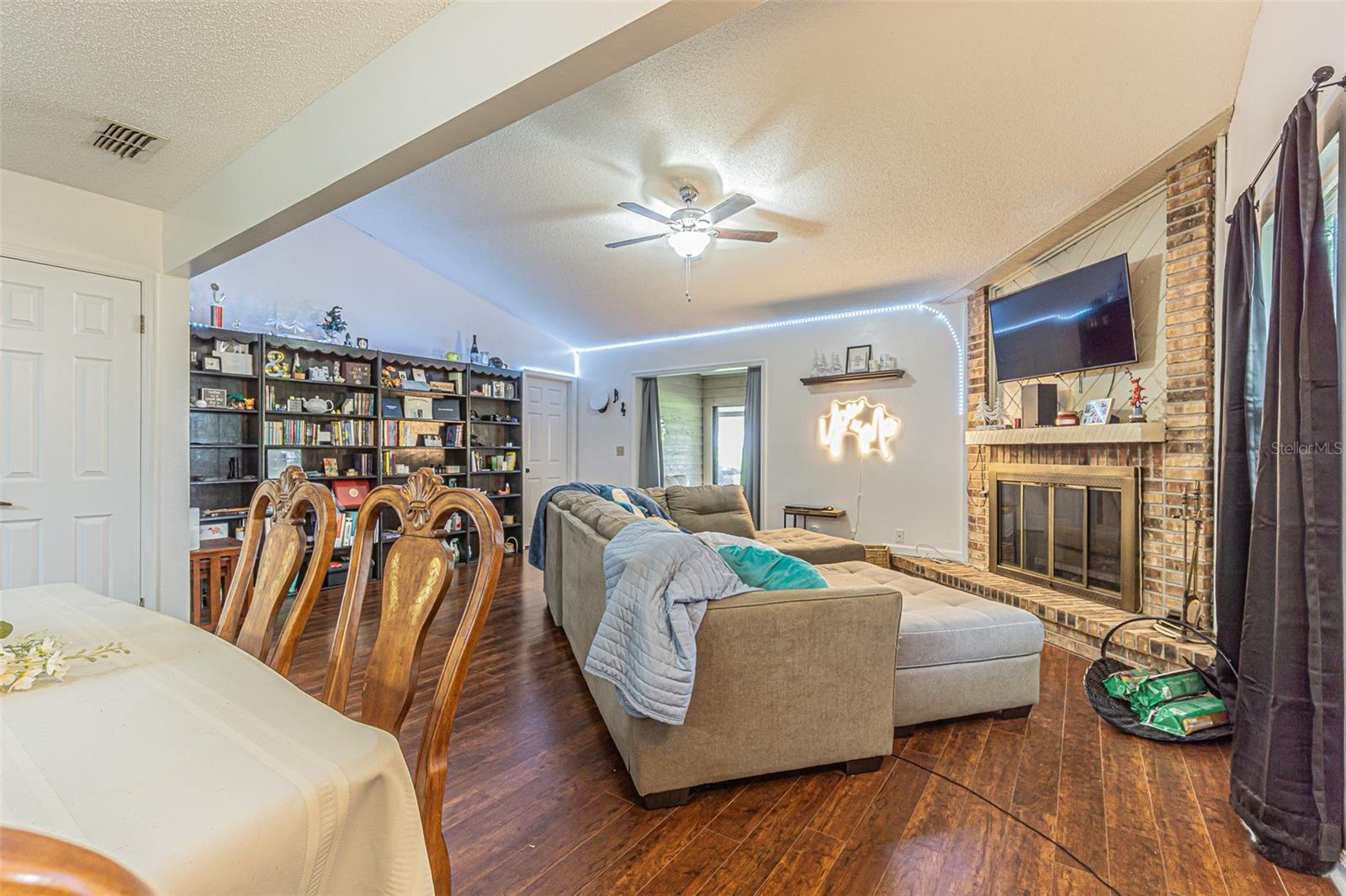 35058 WHISPERING OAKS BLVD