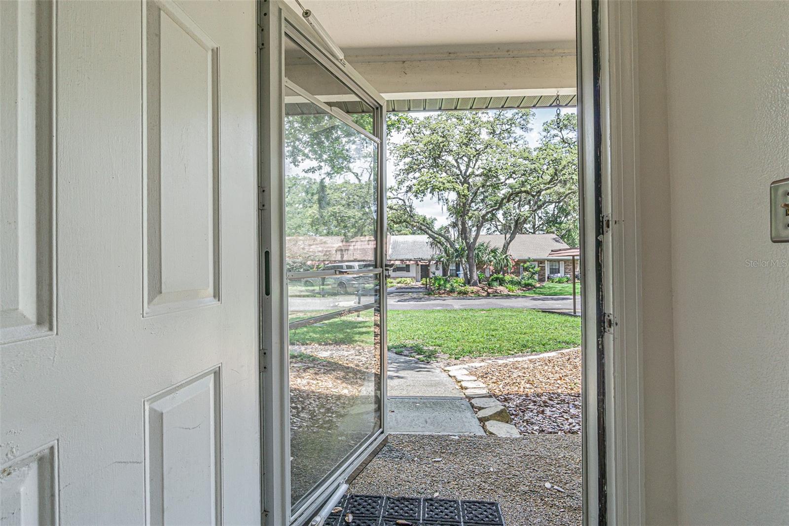 35058 WHISPERING OAKS BLVD