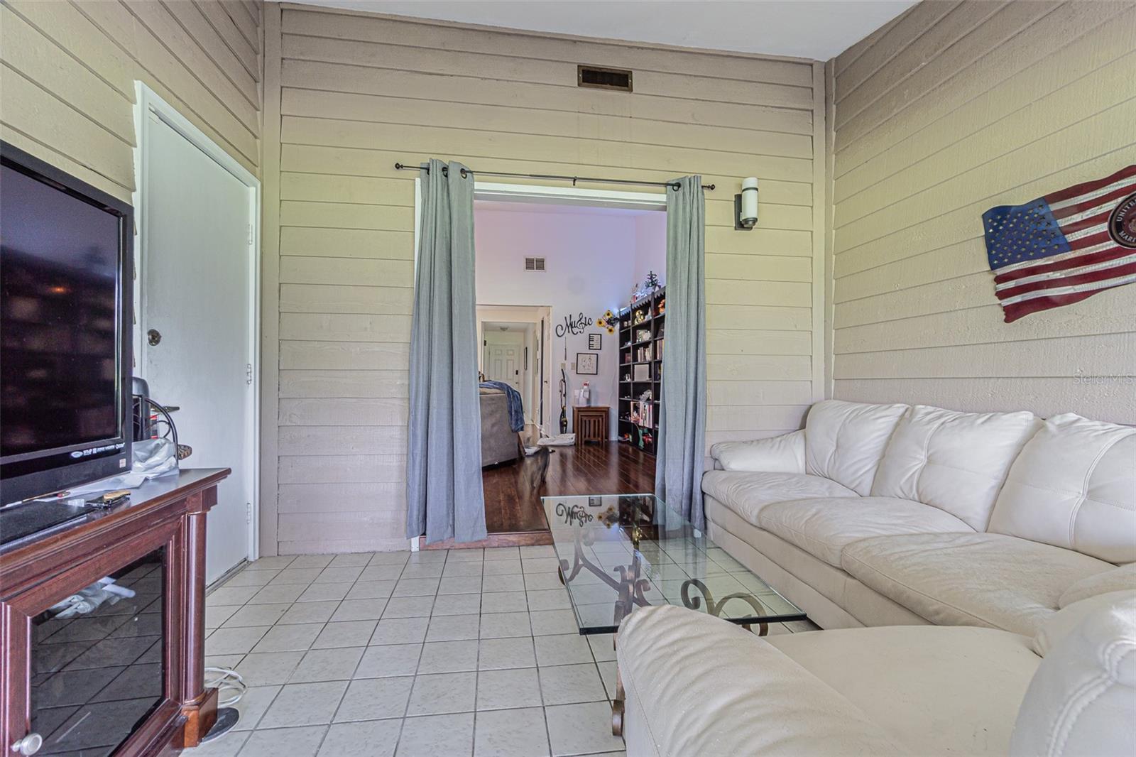 35058 WHISPERING OAKS BLVD