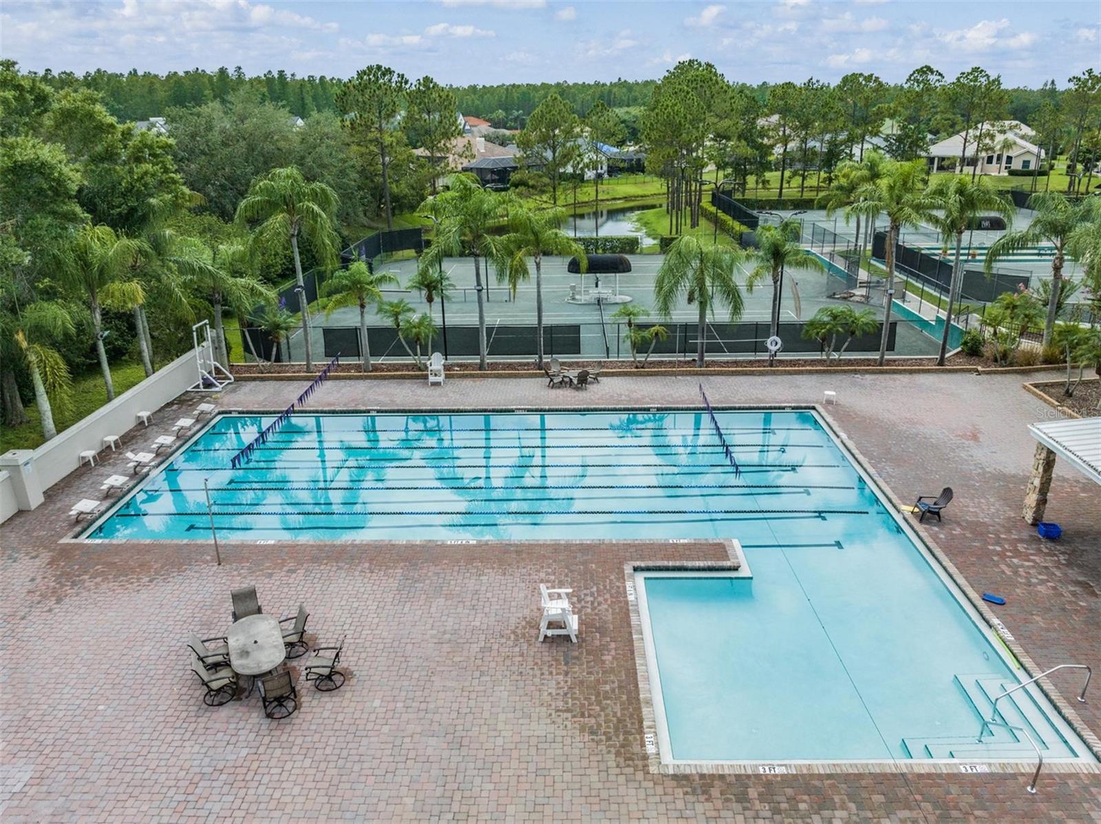 5503 TERRAIN DE GOLF DR