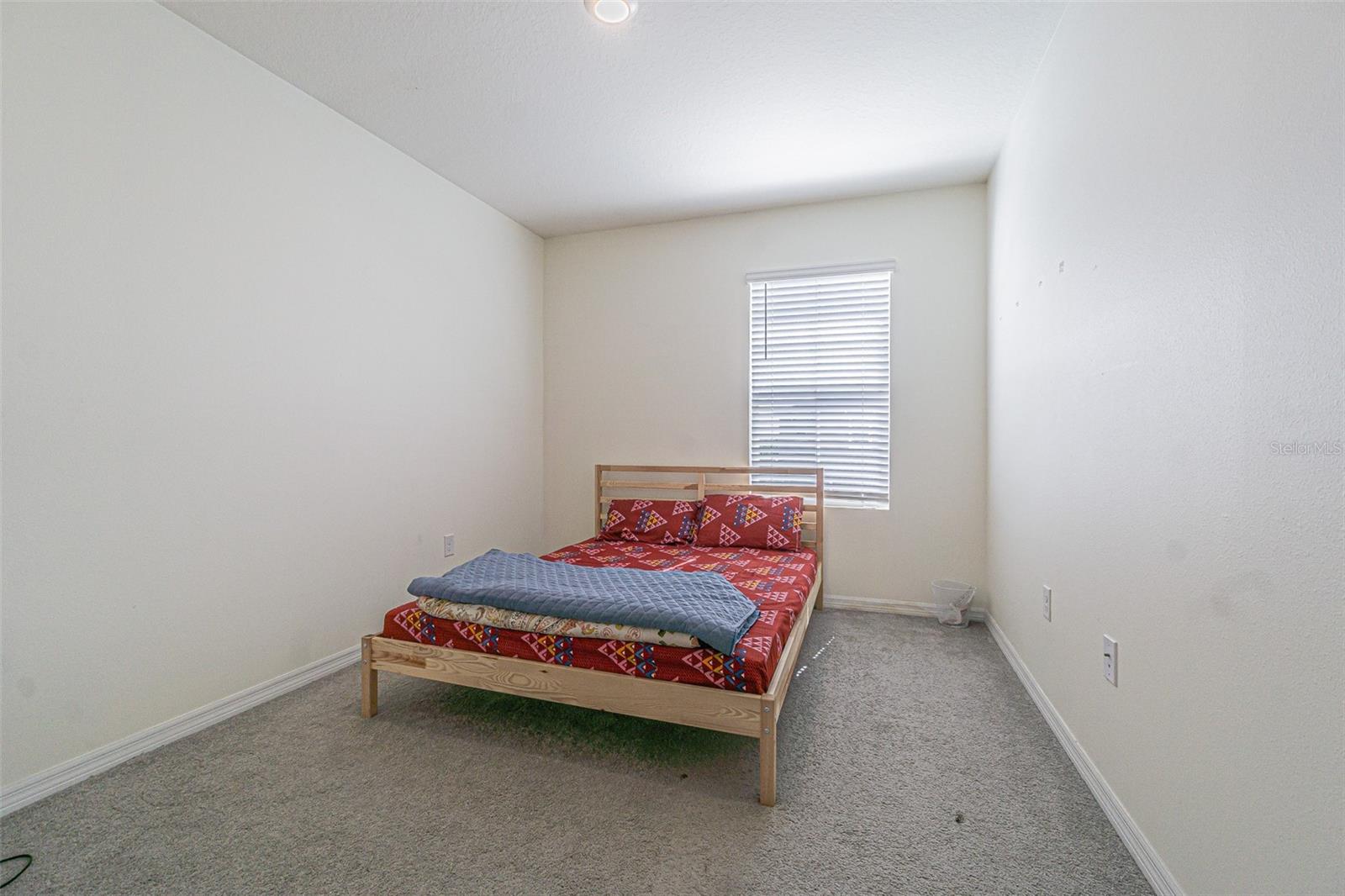 10612 PENNY GALE LOOP