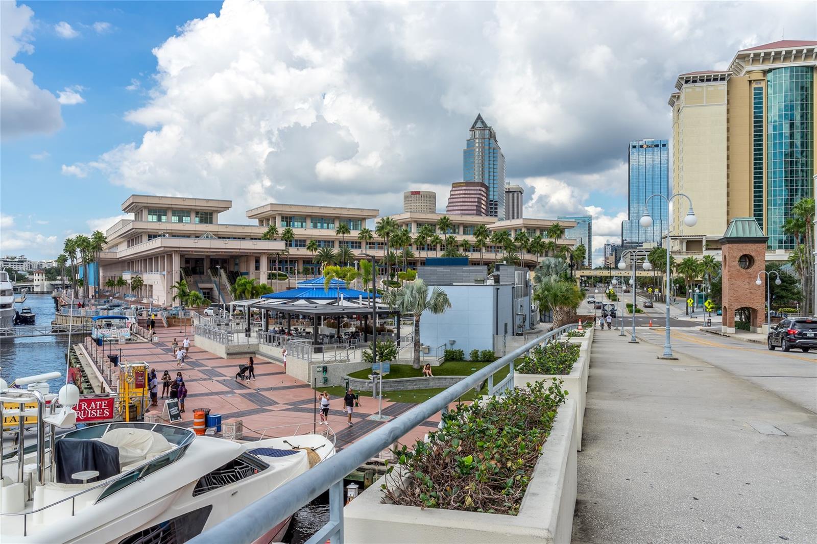 3301 BAYSHORE BLVD #2302E