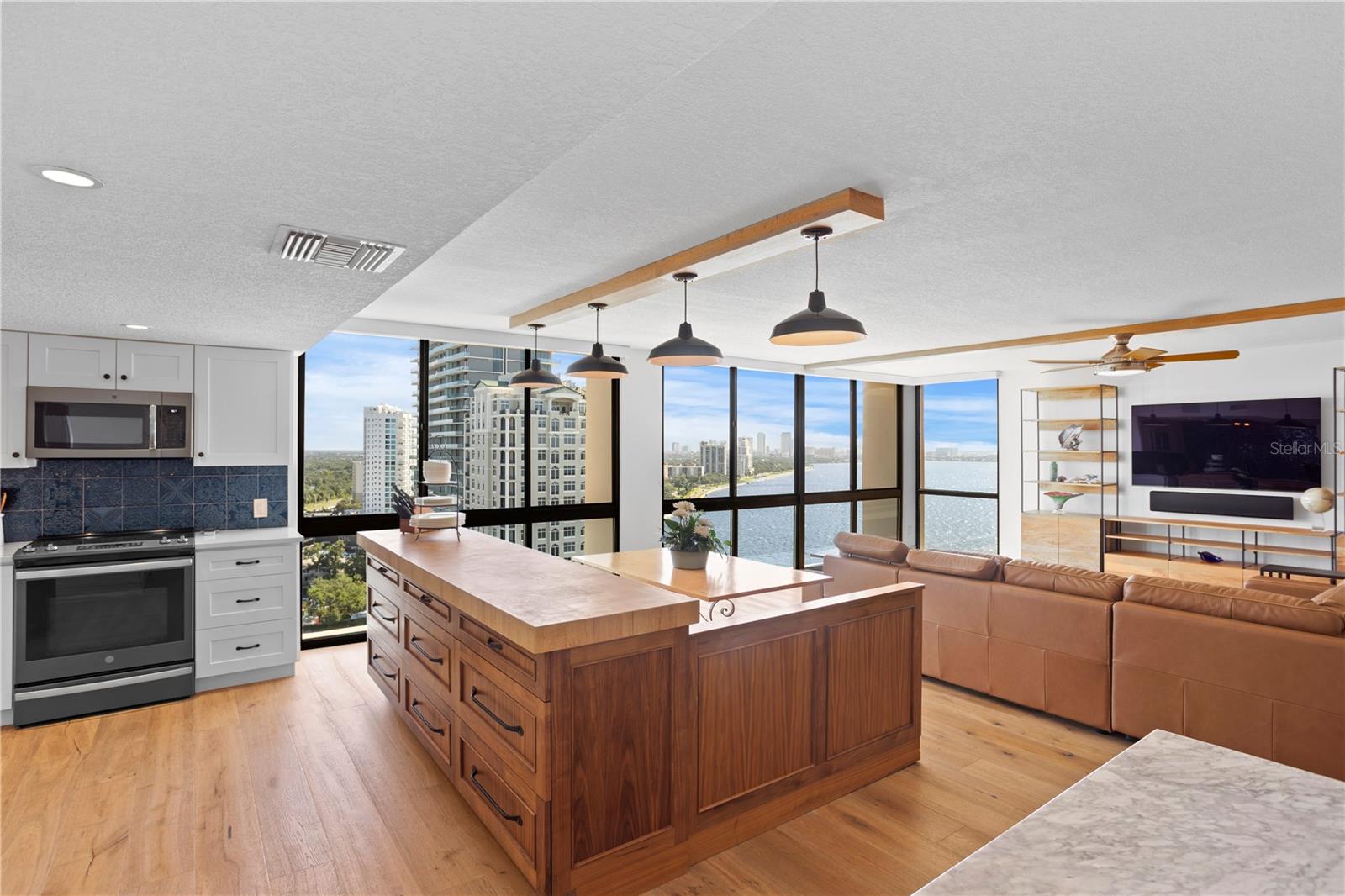 3301 BAYSHORE BLVD #2302E