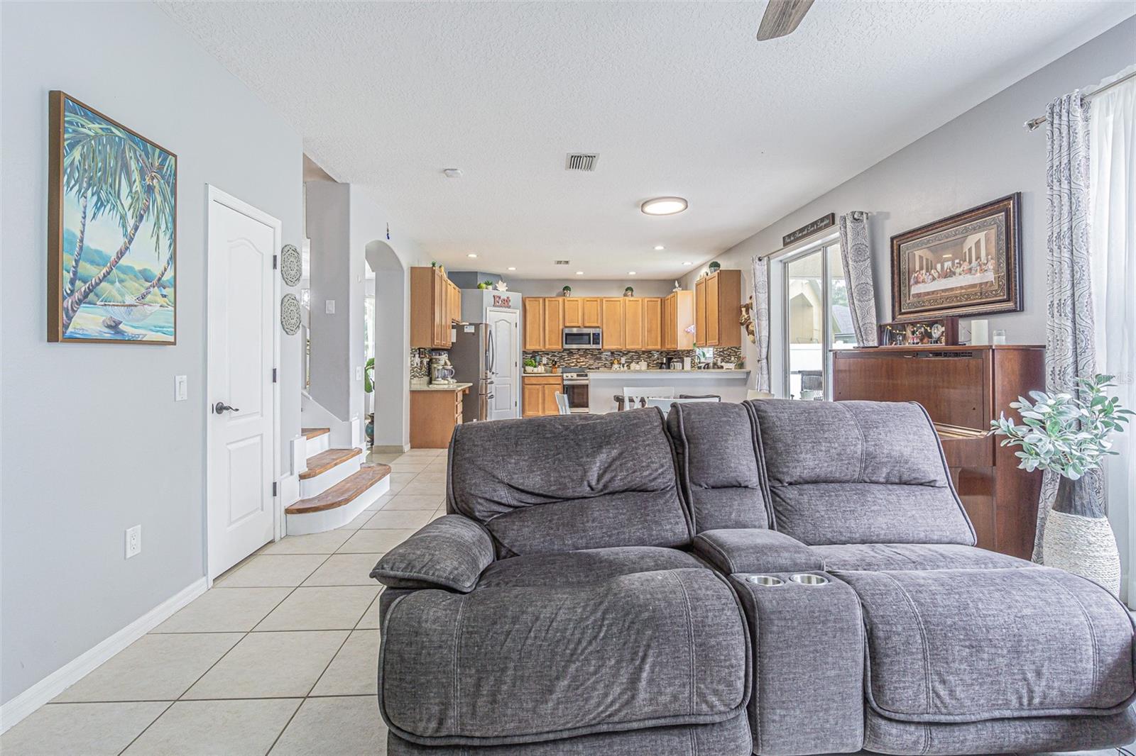 10427 LUCAYA DR