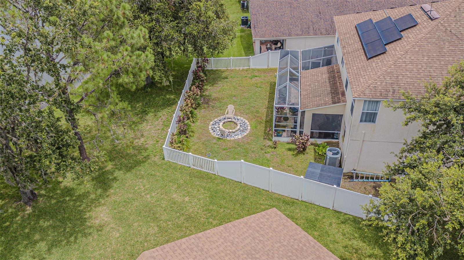 10427 LUCAYA DR