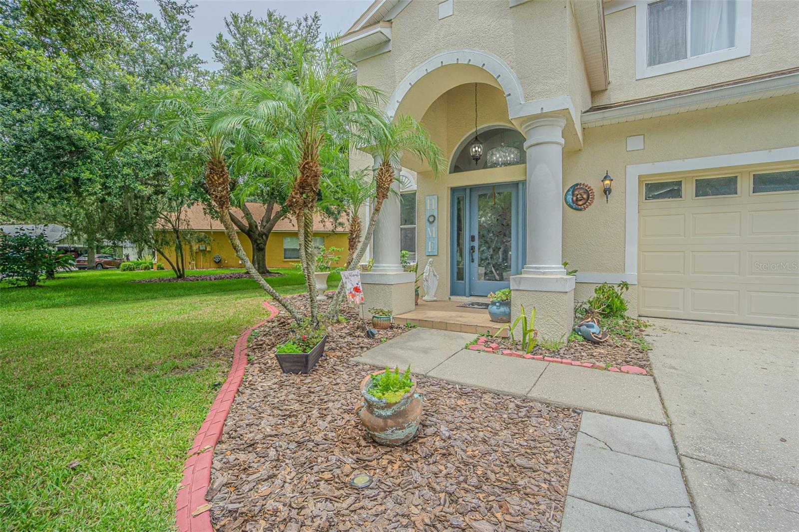 10427 LUCAYA DR