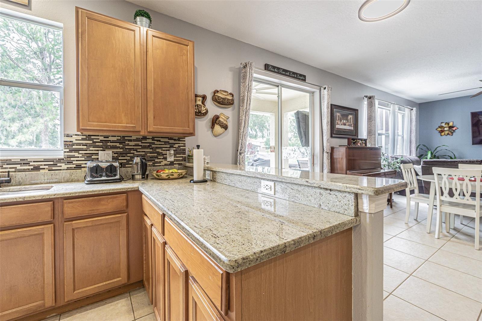 10427 LUCAYA DR
