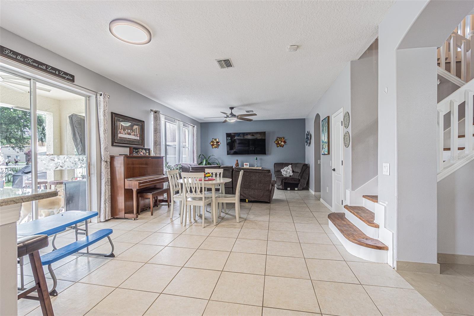 10427 LUCAYA DR