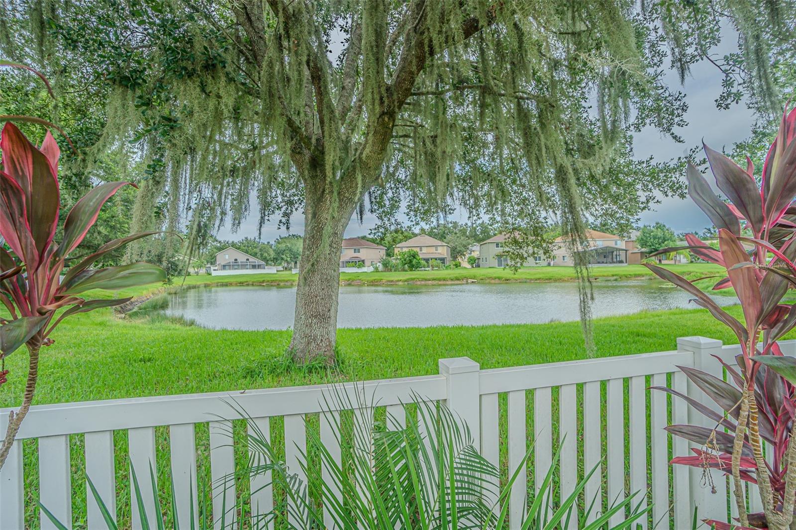 10427 LUCAYA DR