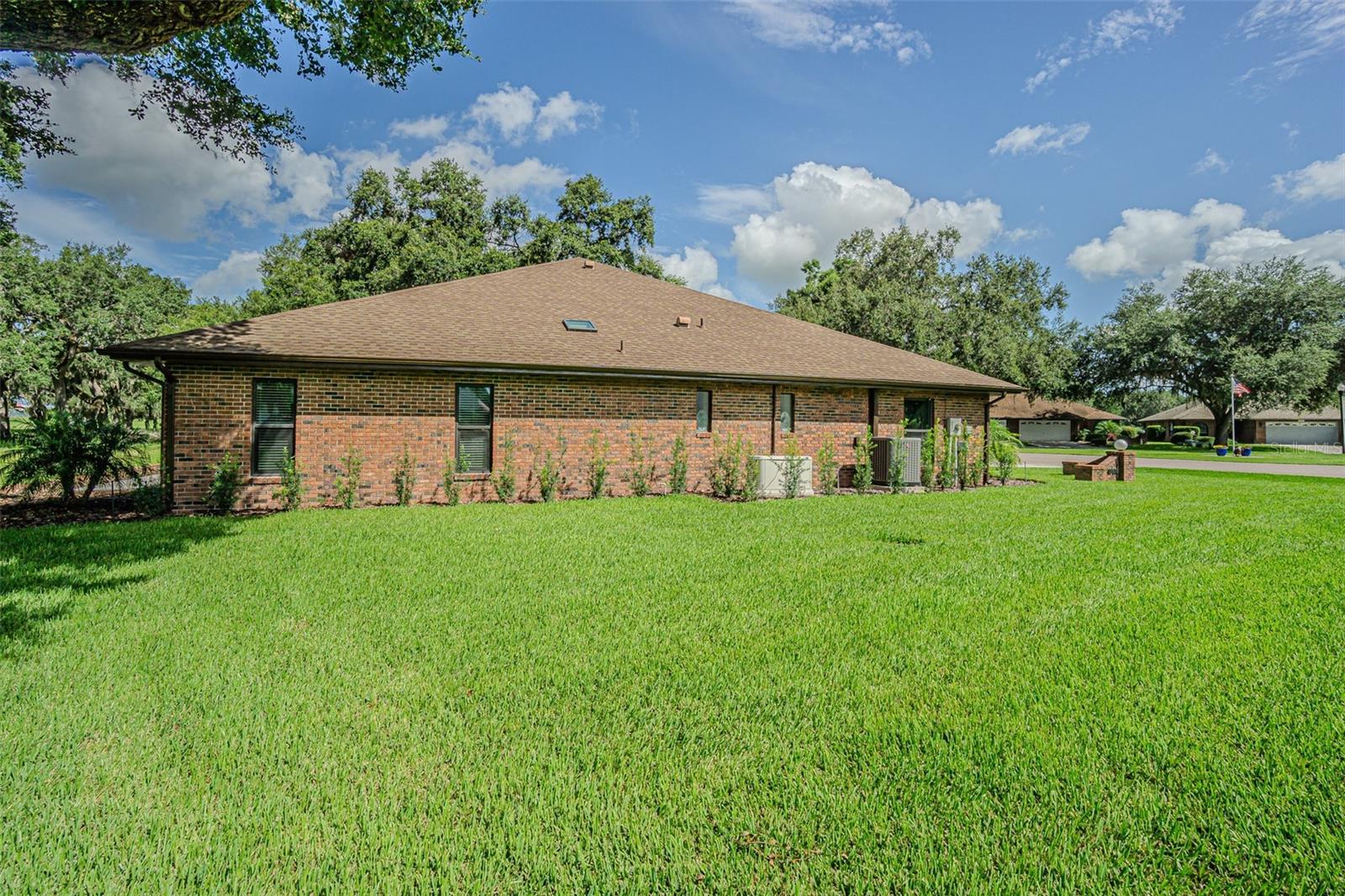6533 BRENTWOOD DR