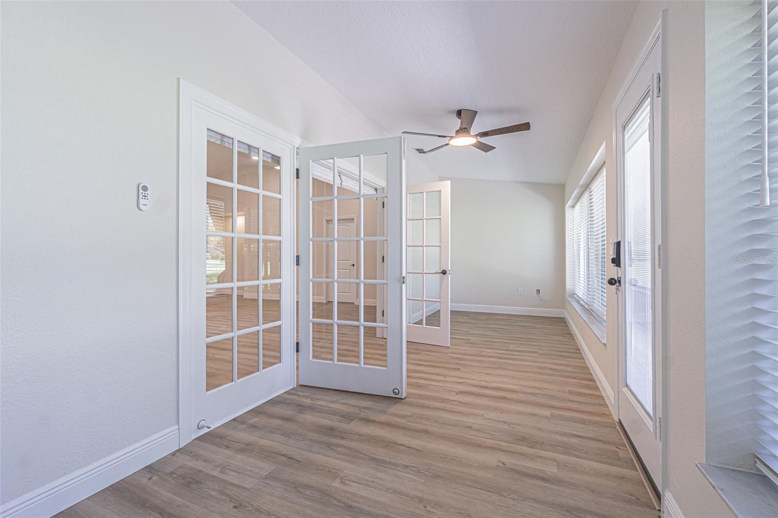 6533 BRENTWOOD DR