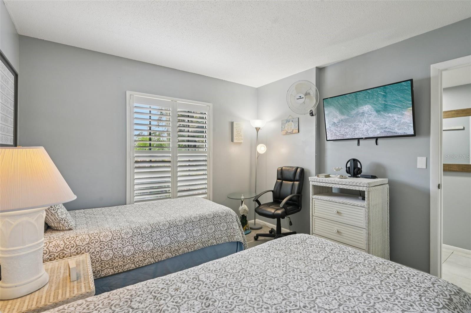 1730 MANASOTA BEACH RD #115