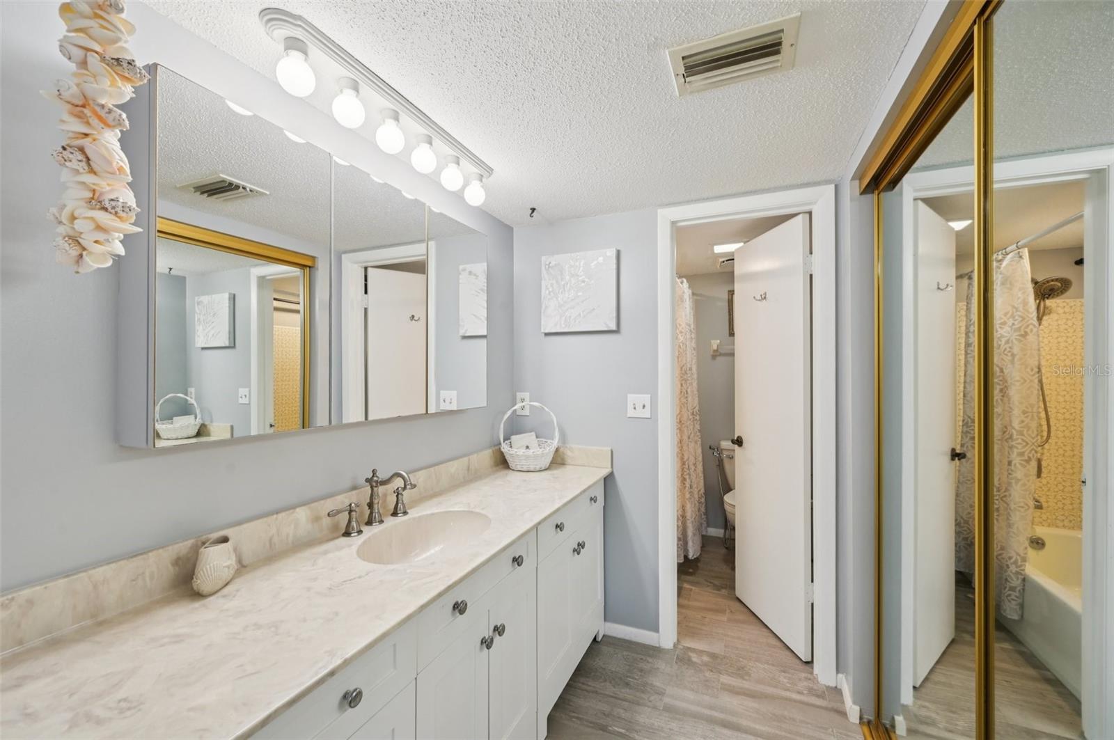 1730 MANASOTA BEACH RD #115