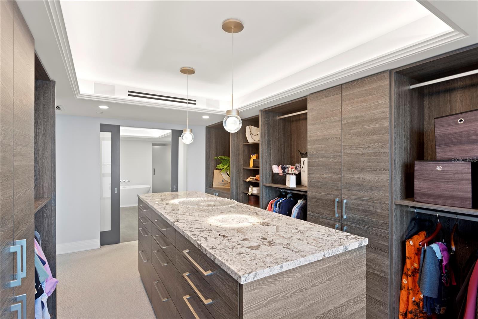 3301 BAYSHORE BLVD #2207B