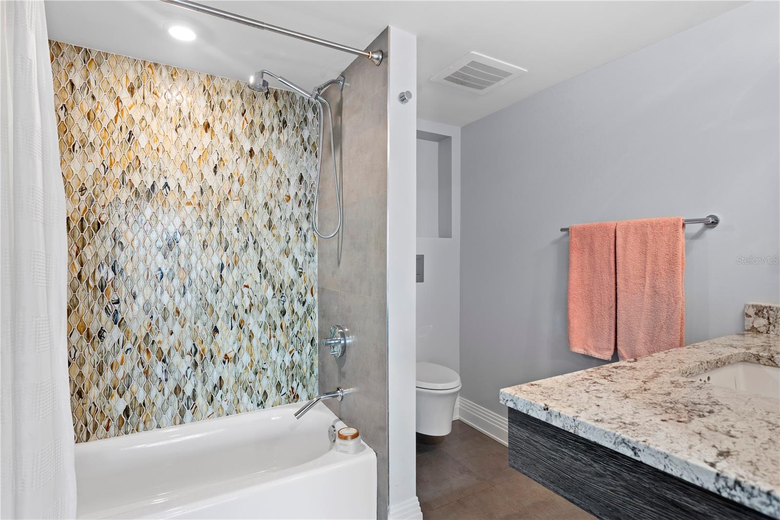 3301 BAYSHORE BLVD #2207B