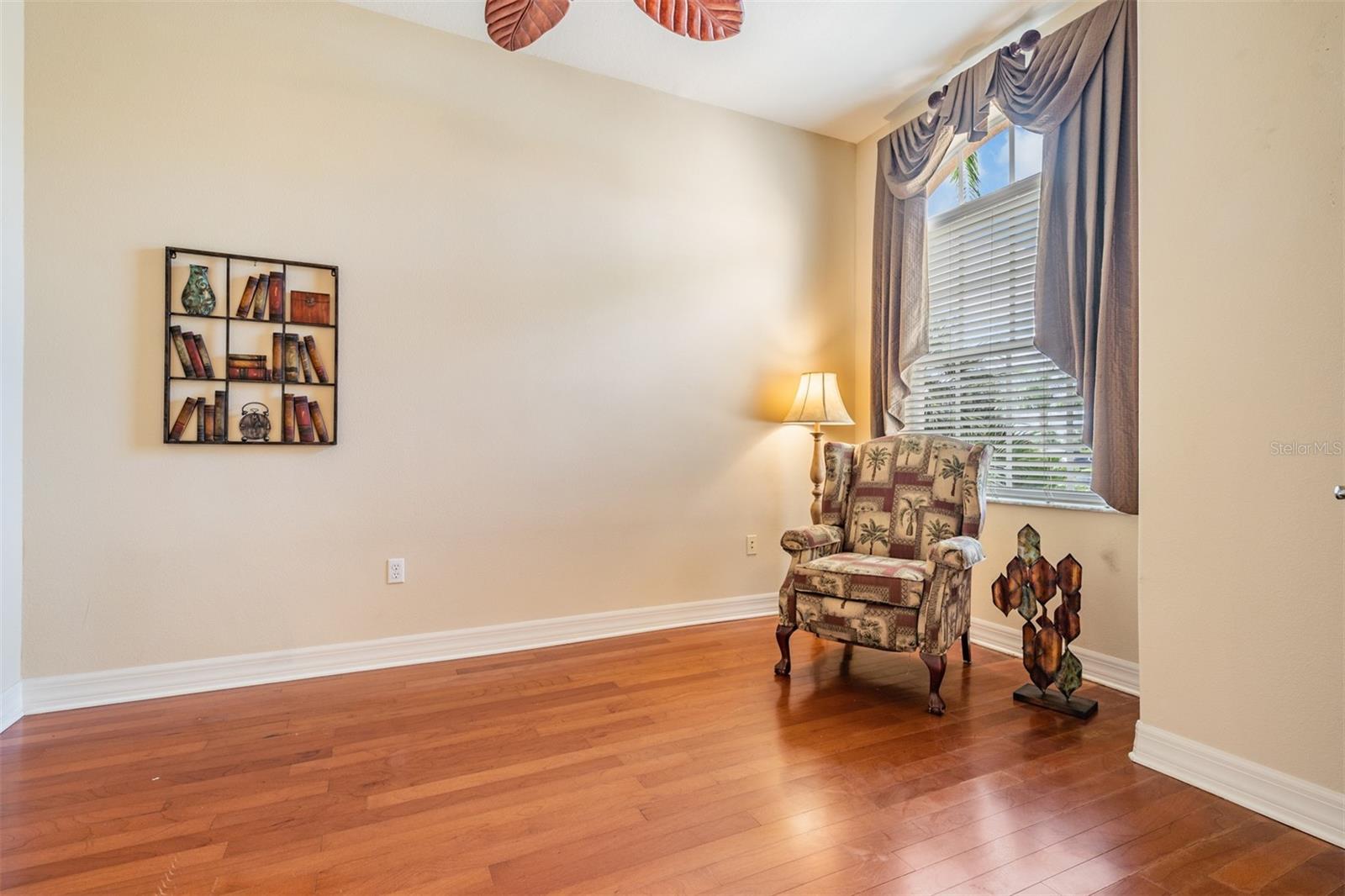 34303 SAHALEE LOOP