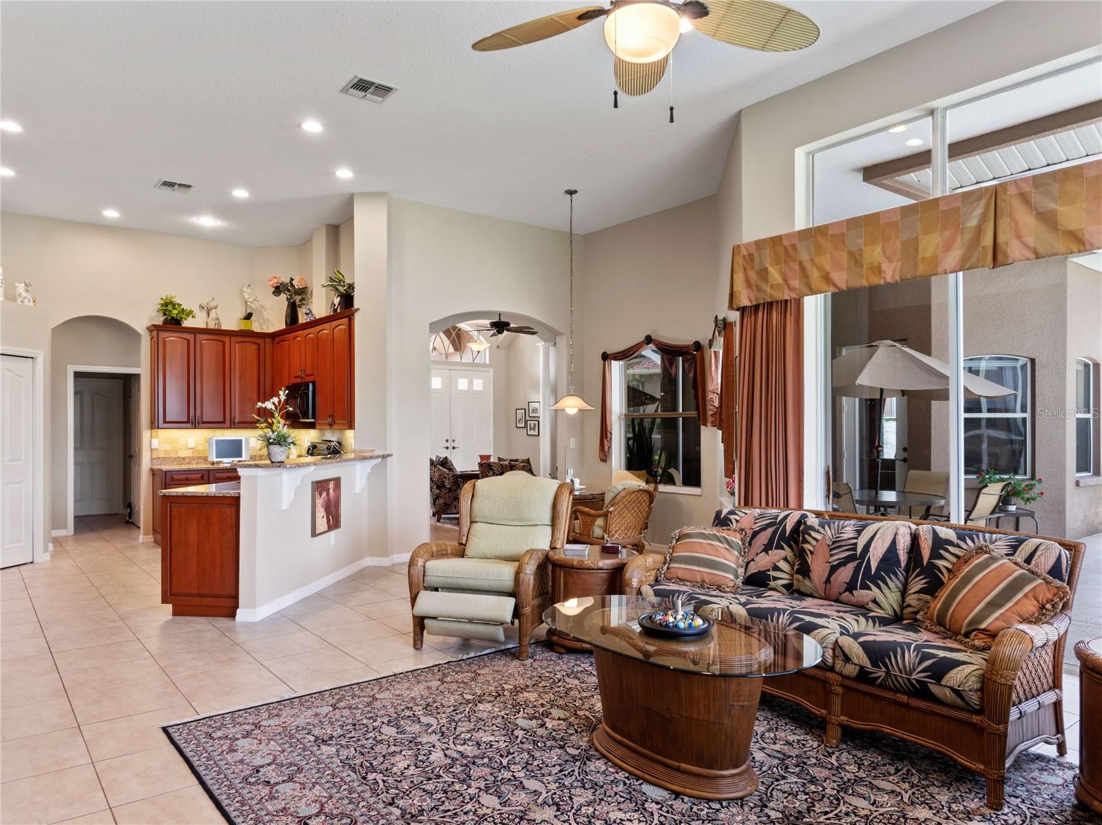 13217 THOROUGHBRED DR