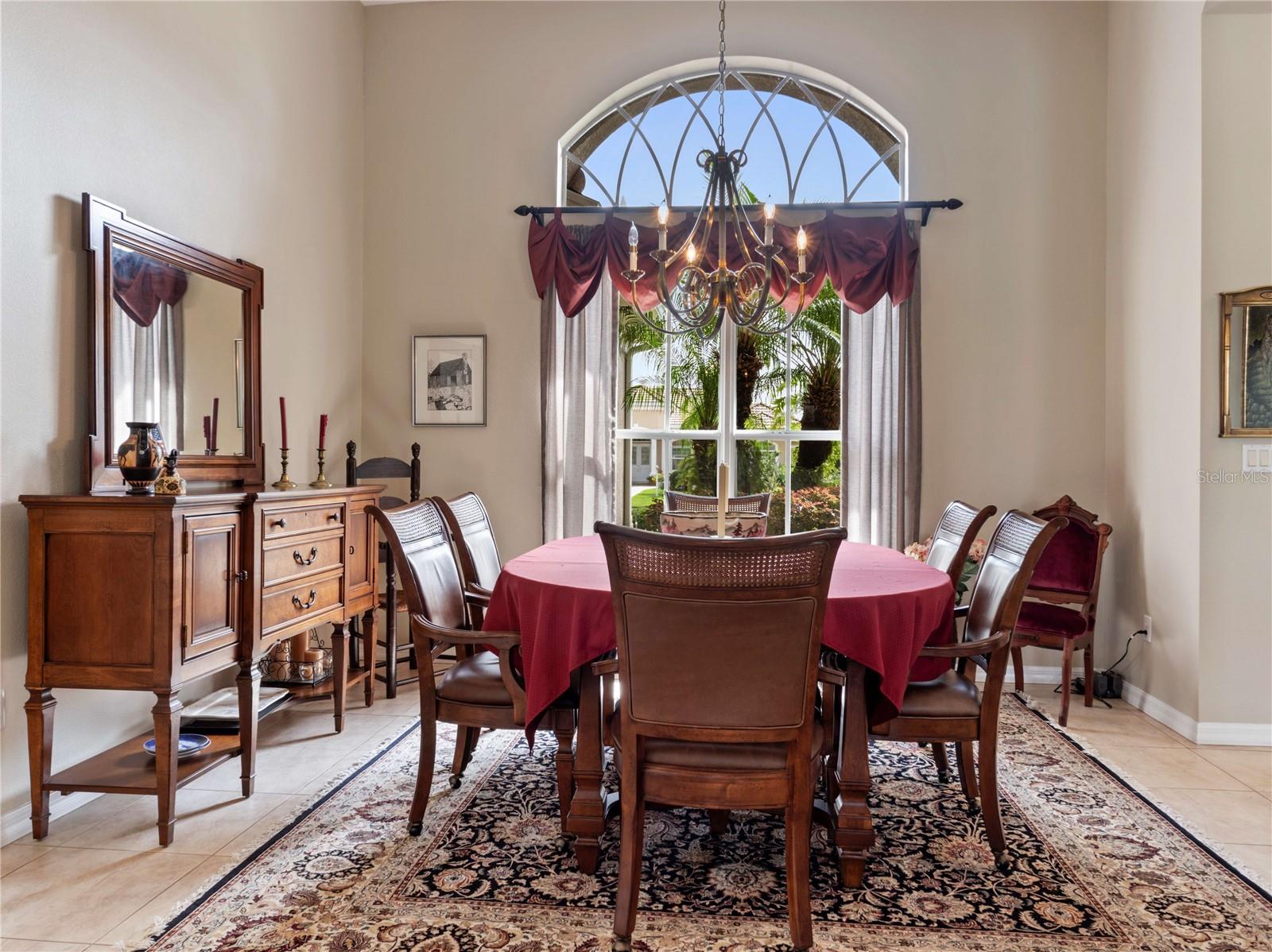 13217 THOROUGHBRED DR