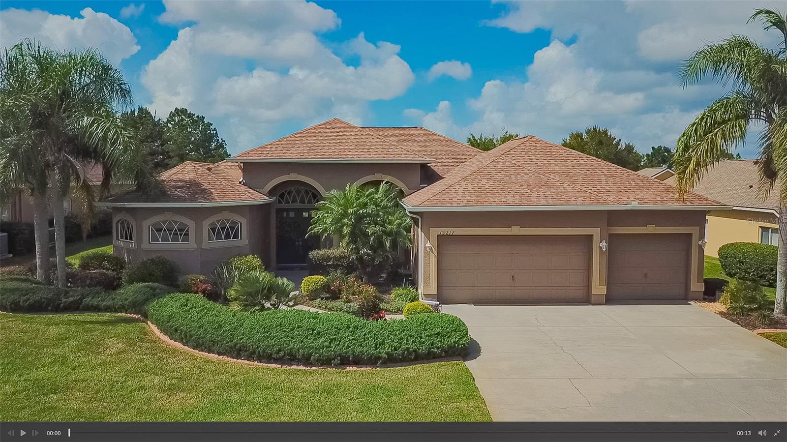 13217 THOROUGHBRED DR