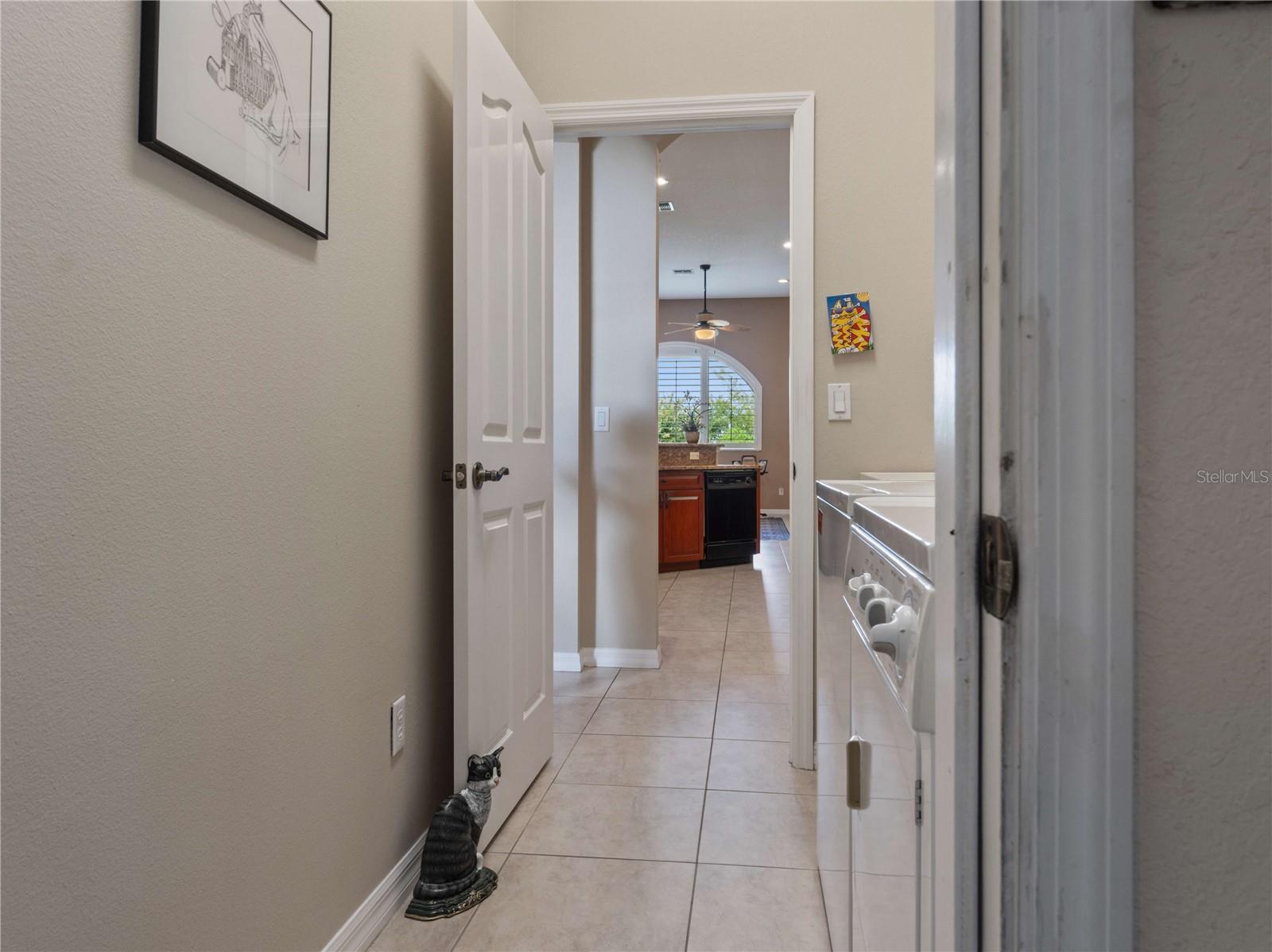 13217 THOROUGHBRED DR