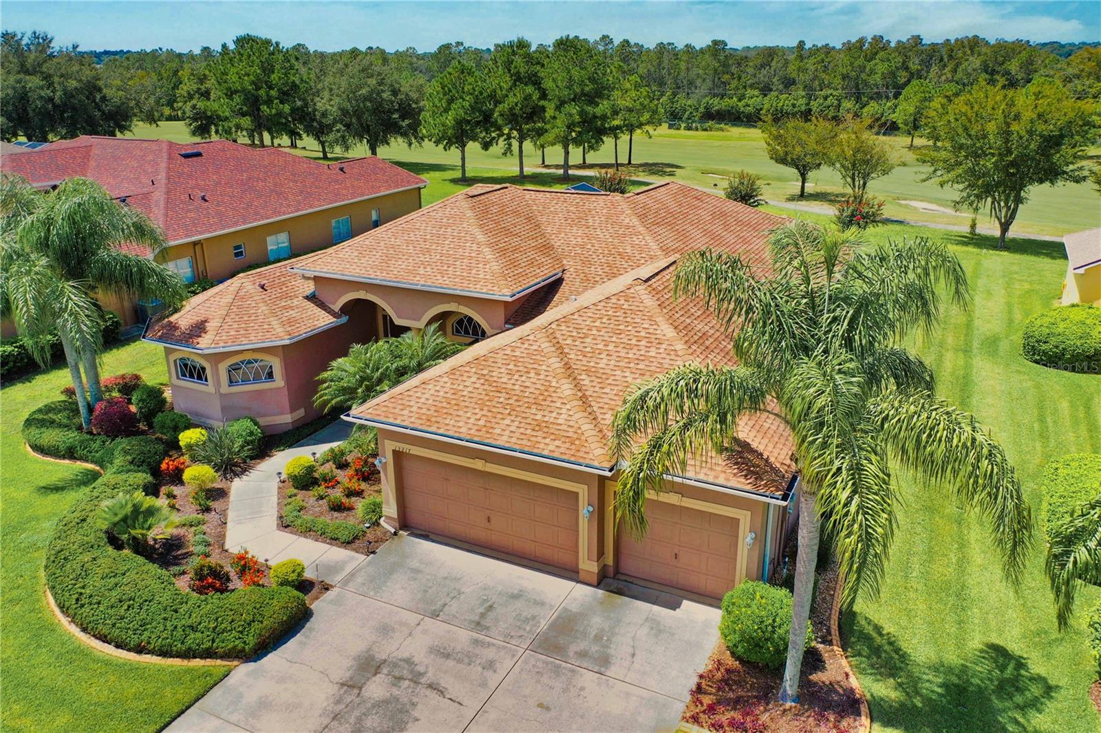 13217 THOROUGHBRED DR