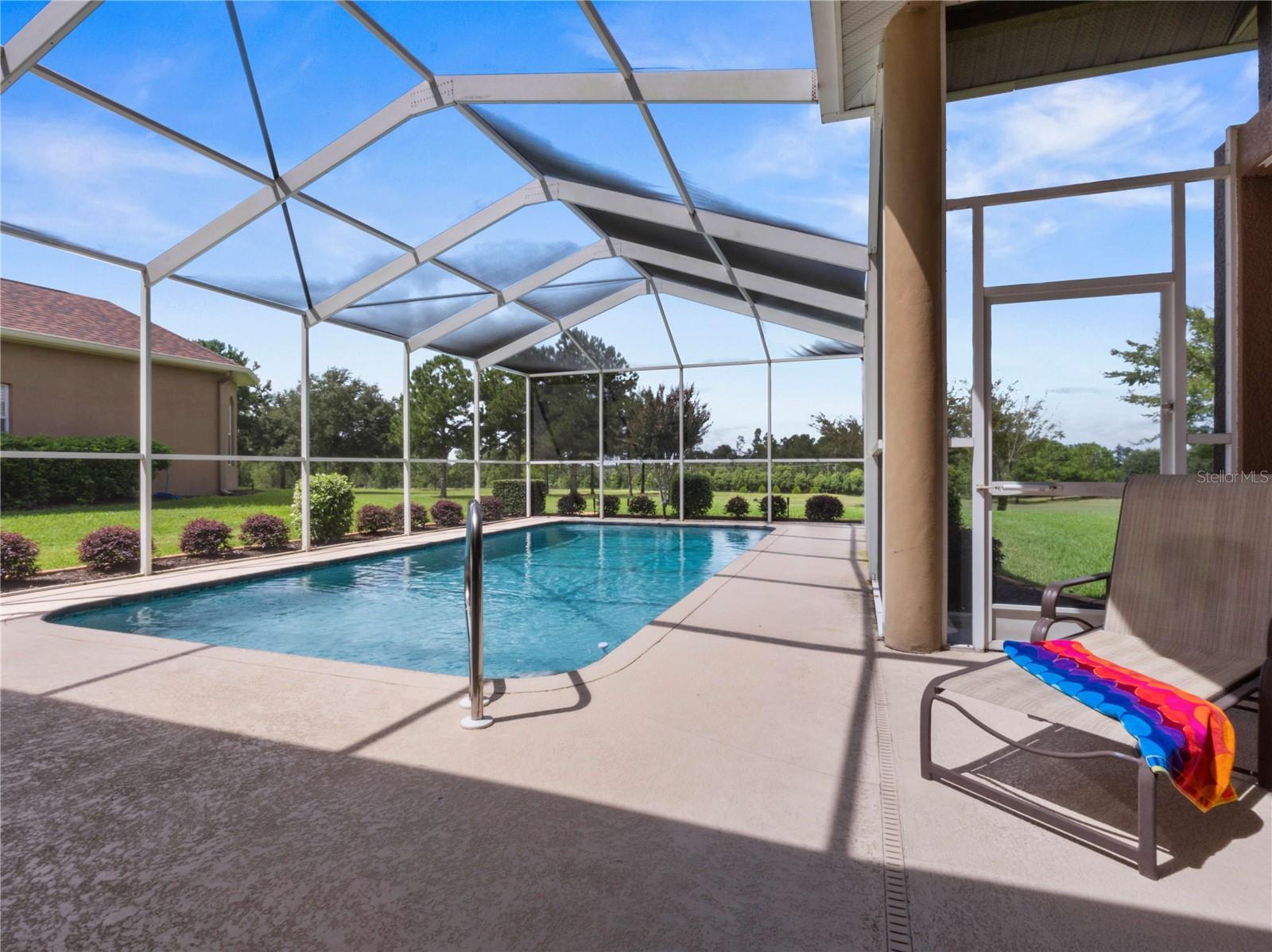 13217 THOROUGHBRED DR