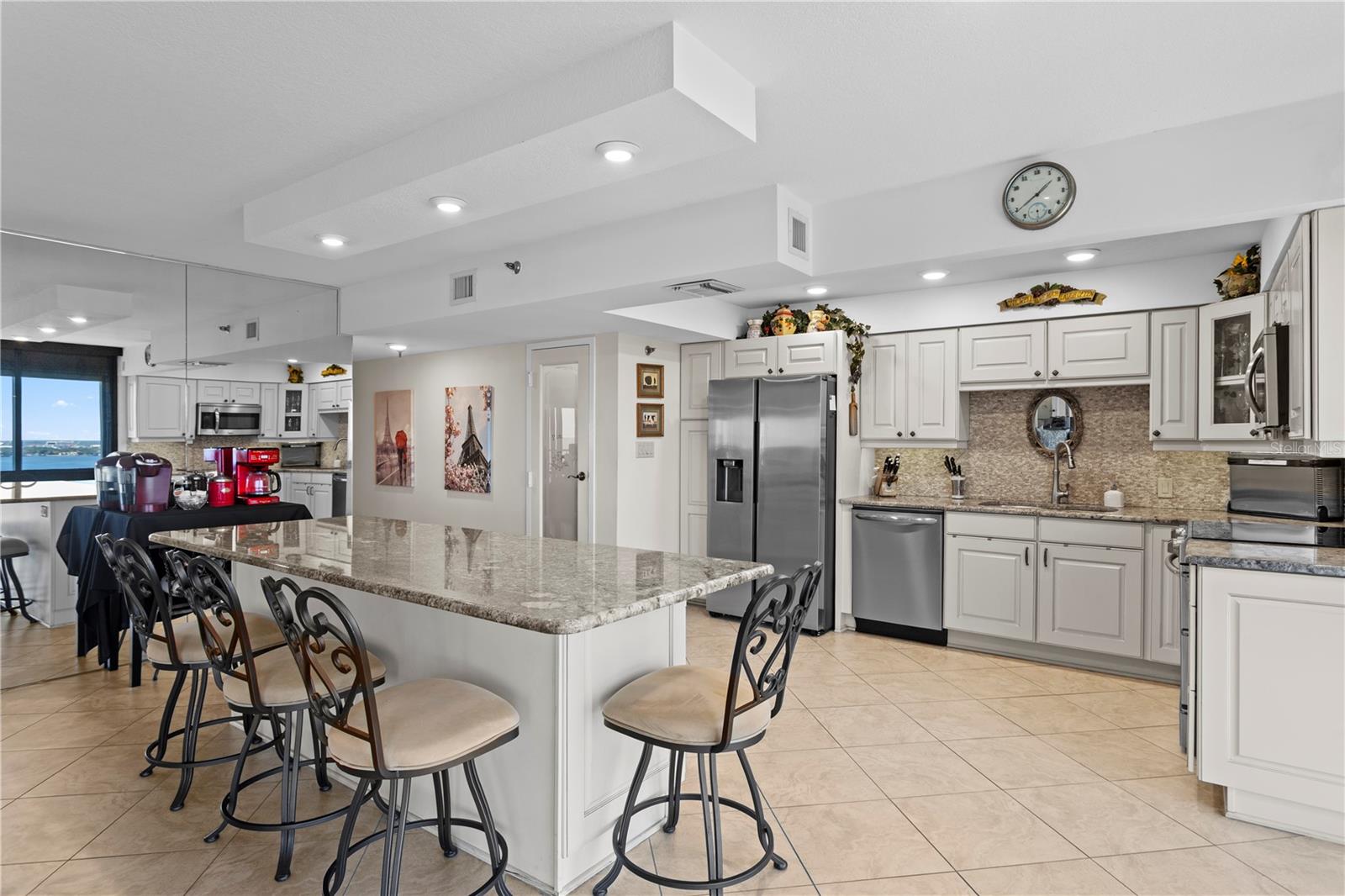 3301 BAYSHORE BLVD #2104D