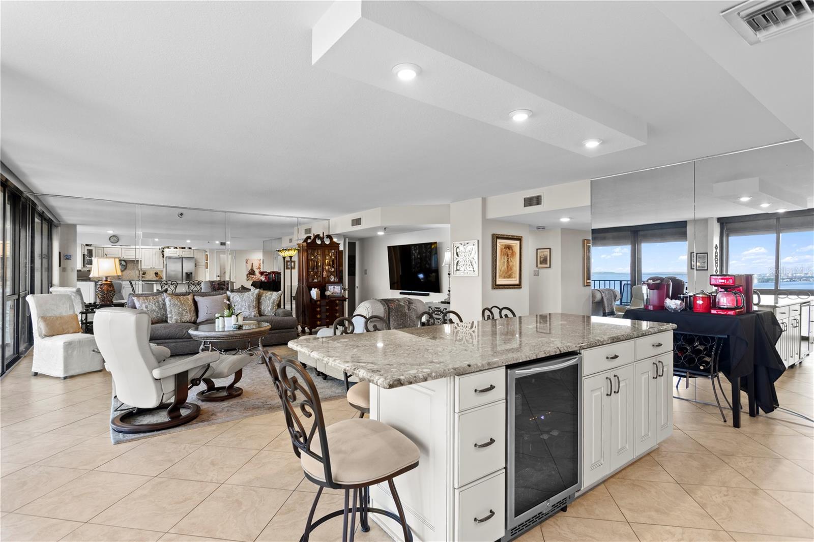 3301 BAYSHORE BLVD #2104D