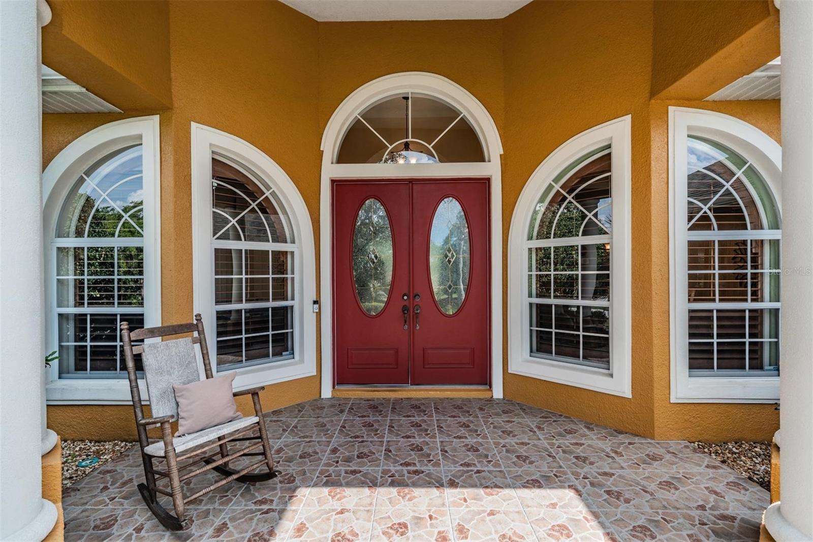 13514 THOROUGHBRED DR