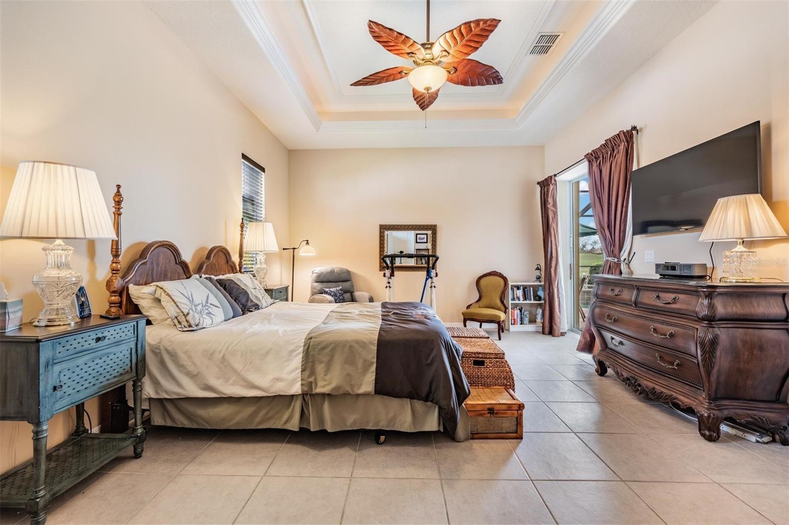 13514 THOROUGHBRED DR