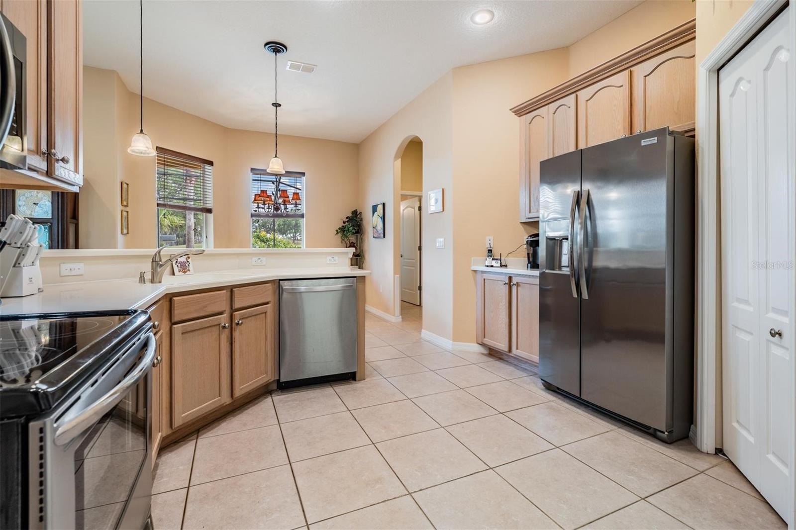 13514 THOROUGHBRED DR